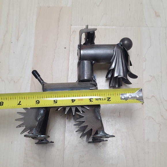 Welded Yardbord Metal Dog Sculpture - Picture 9 of 9